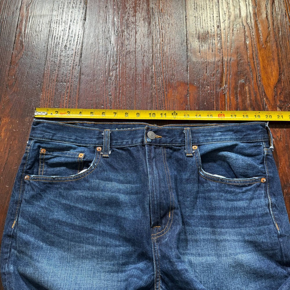 American Eagle Jeans Mens 38x30 Blue Relaxed Straight Dark Wash Faded Whiskers - Picture 3 of 10